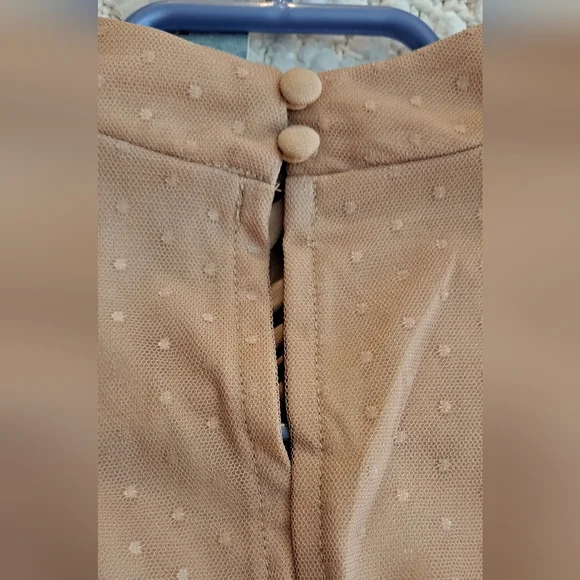 Anthropologie ✨️NWT✨️ 'En Elly' XS Petite Blouse, Light Sand Colour 👚 - Picture 6 of 6